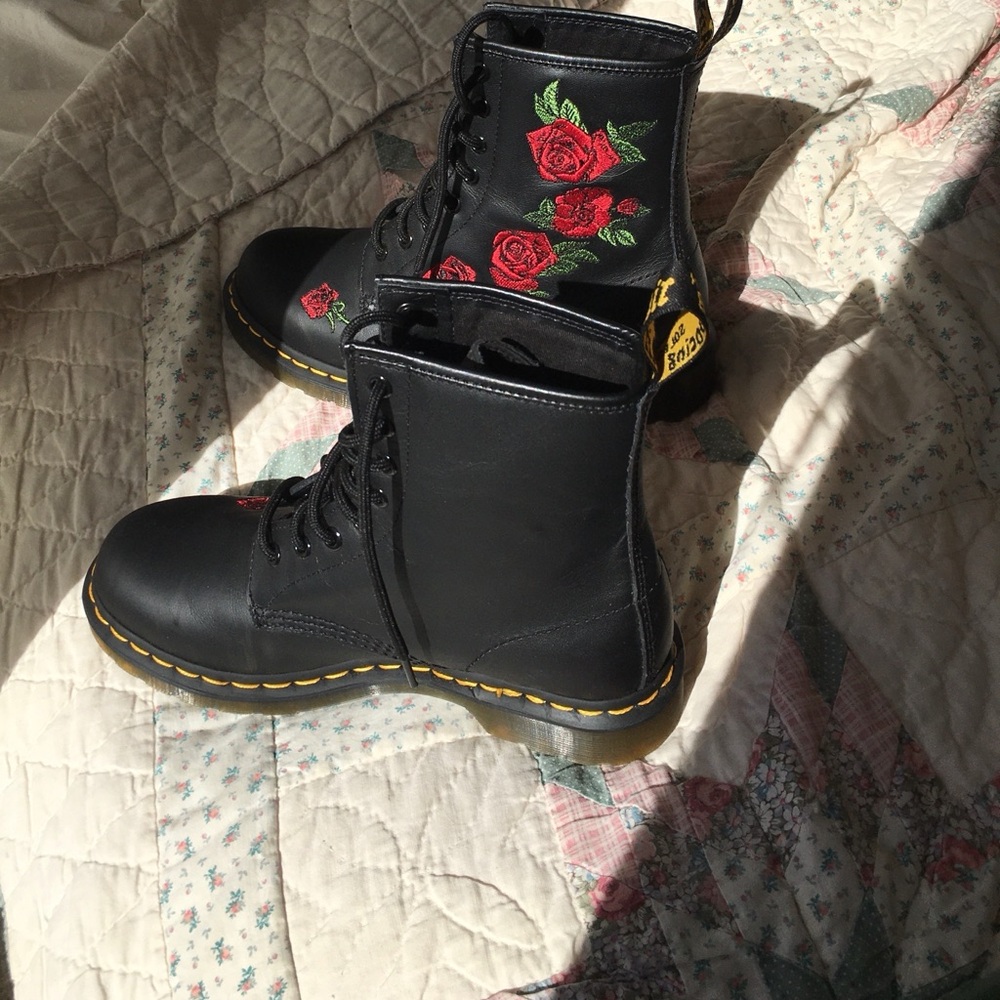 Dr. Martens Black Lace-Up Combat Boots with Red Rose Embroidery - Picture 2 of 7